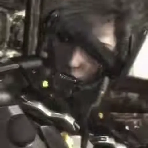 Анимация из игры Metal Gear Rising: Revengeance, где персонаж Рейден бьёт мечом по врагу, вызывая сноп искр, а затем принимает боевую стойку.