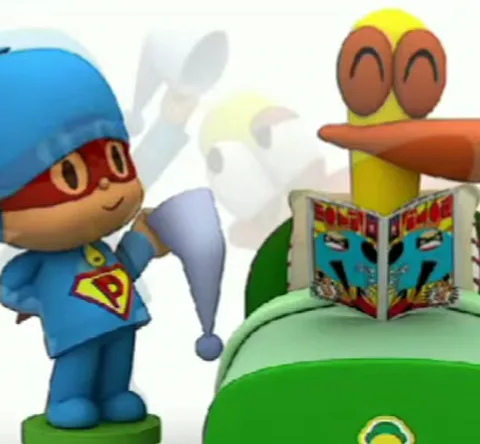 Анимация с Pocoyo в синем костюме супергероя и жёлтым утёнком Pato, которые танцуют на белом фоне.
