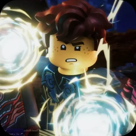 Анимация персонажа Джея из LEGO Ninjago, который держит в руках светящиеся энергетические шары.