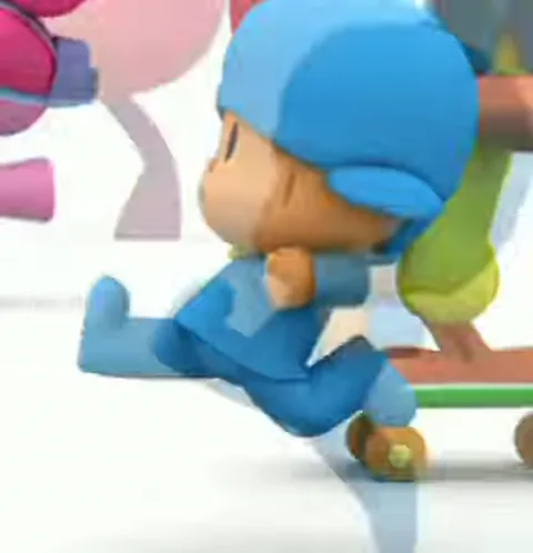 Анимация персонажа Pocoyo, который весело скачет и делает движения, похожие на бег.