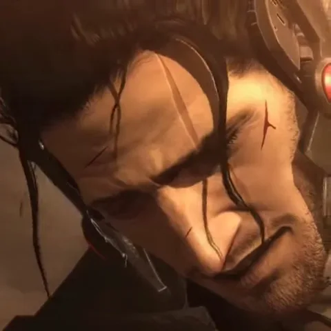 Анимация из игры Metal Gear Rising: Revengeance, показывающая лицо персонажа Рейдена крупным планом, а затем его боевые руки-лезвия.