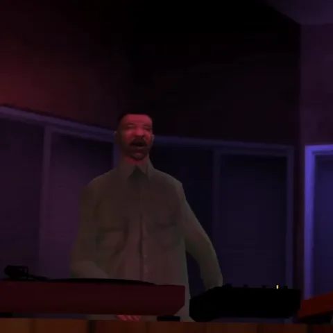 Анимация персонажа из игры GTA San Andreas, который крутит музыку на вертушках в ночном клубе.
