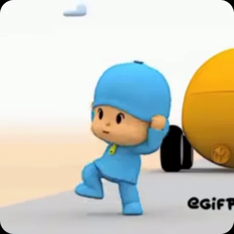 Анимация персонажа Pocoyo из мультсериала, который весело танцует на фоне желтого транспорта.
