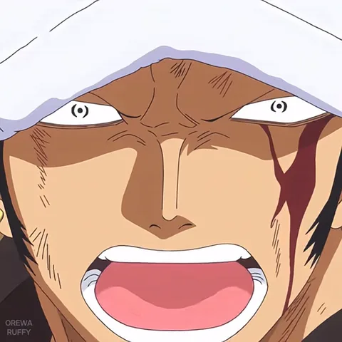 Анимация крупного плана лица персонажа из аниме One Piece Трафальга Ло, который кричит от боли, по его лицу течет кровь.